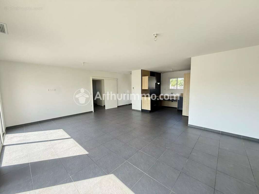Rare maison de plain-pied PMR avec 3 chambres, suite parentale adaptée et DPE A - photo 5
