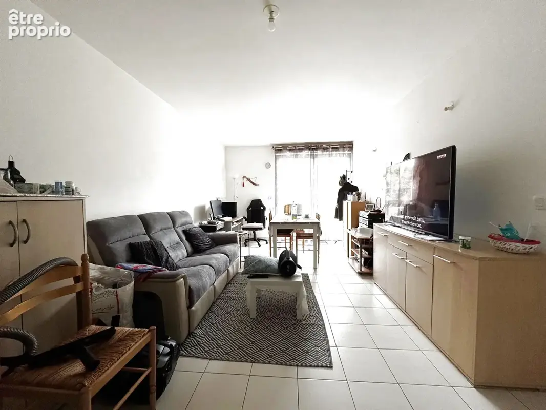 appartement de 2 pièces avec jardin et  parking sécurisé. - photo 3