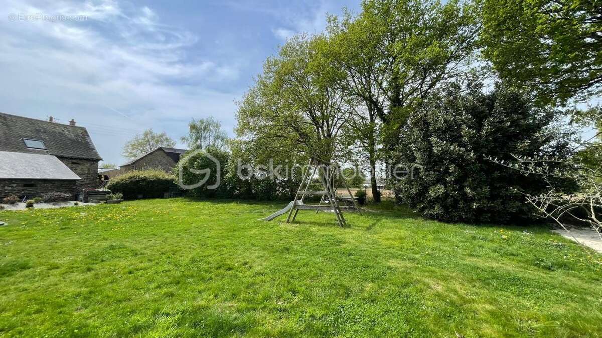 Maison à CHATEAUBOURG