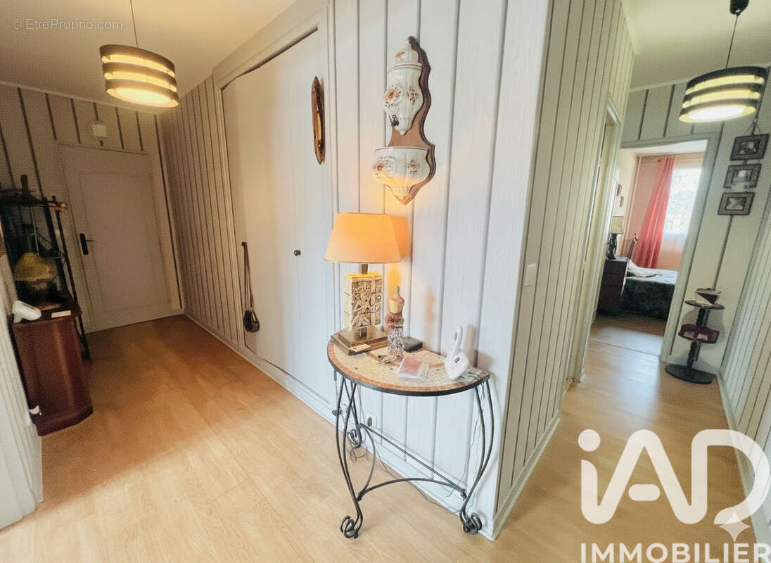 Photo 2 - Appartement à CREIL