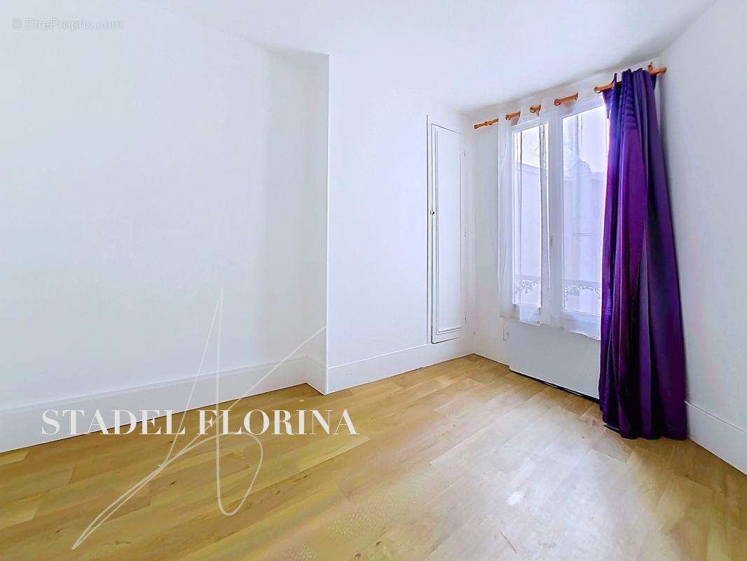 Appartement à PARIS-14E