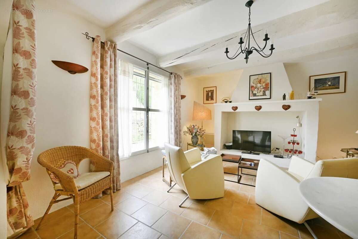 Maison à UZES