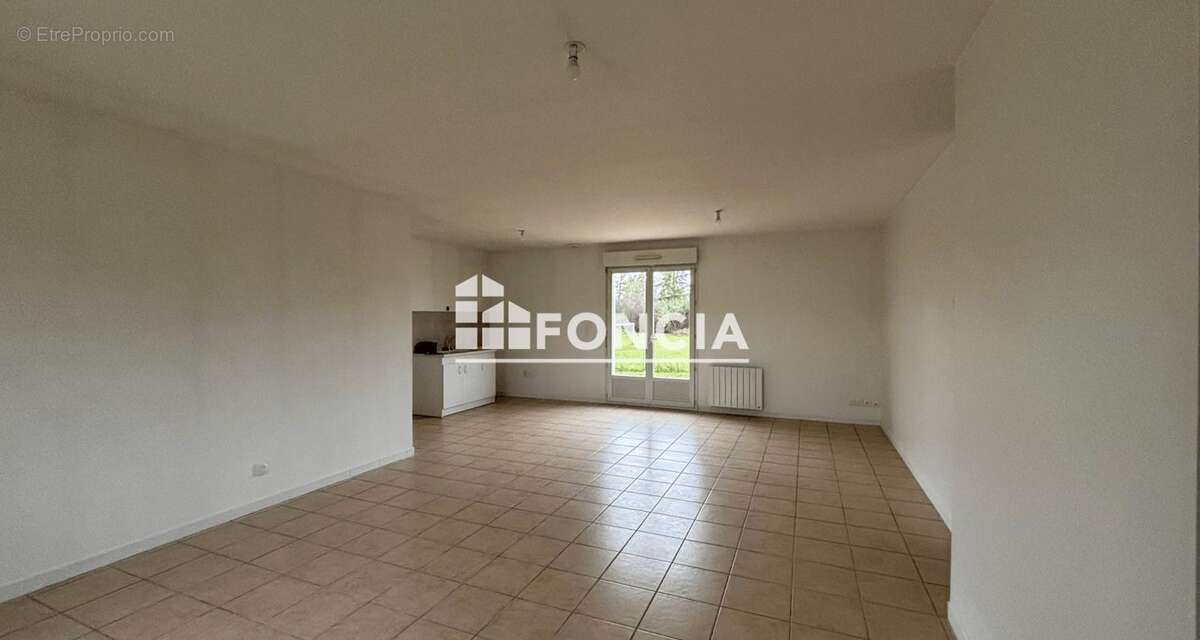 Maison à FRESNAY-SUR-SARTHE