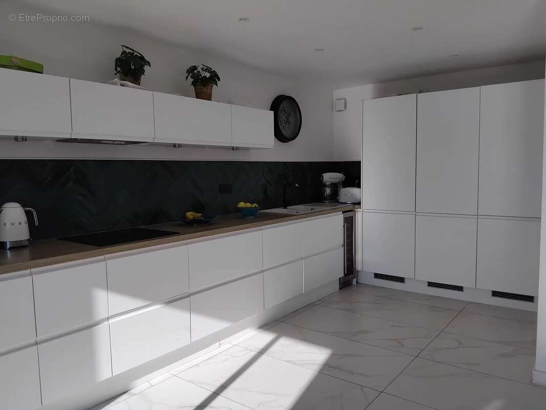 Appartement à MARSEILLE-9E