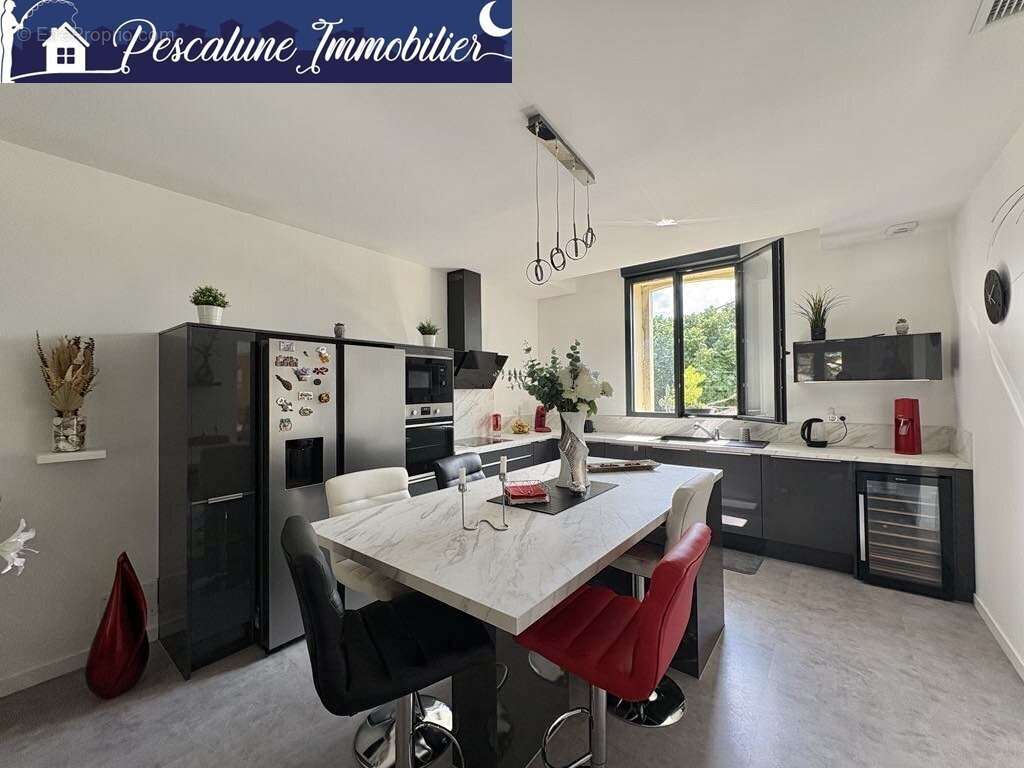 Appartement à LUNEL-VIEL
