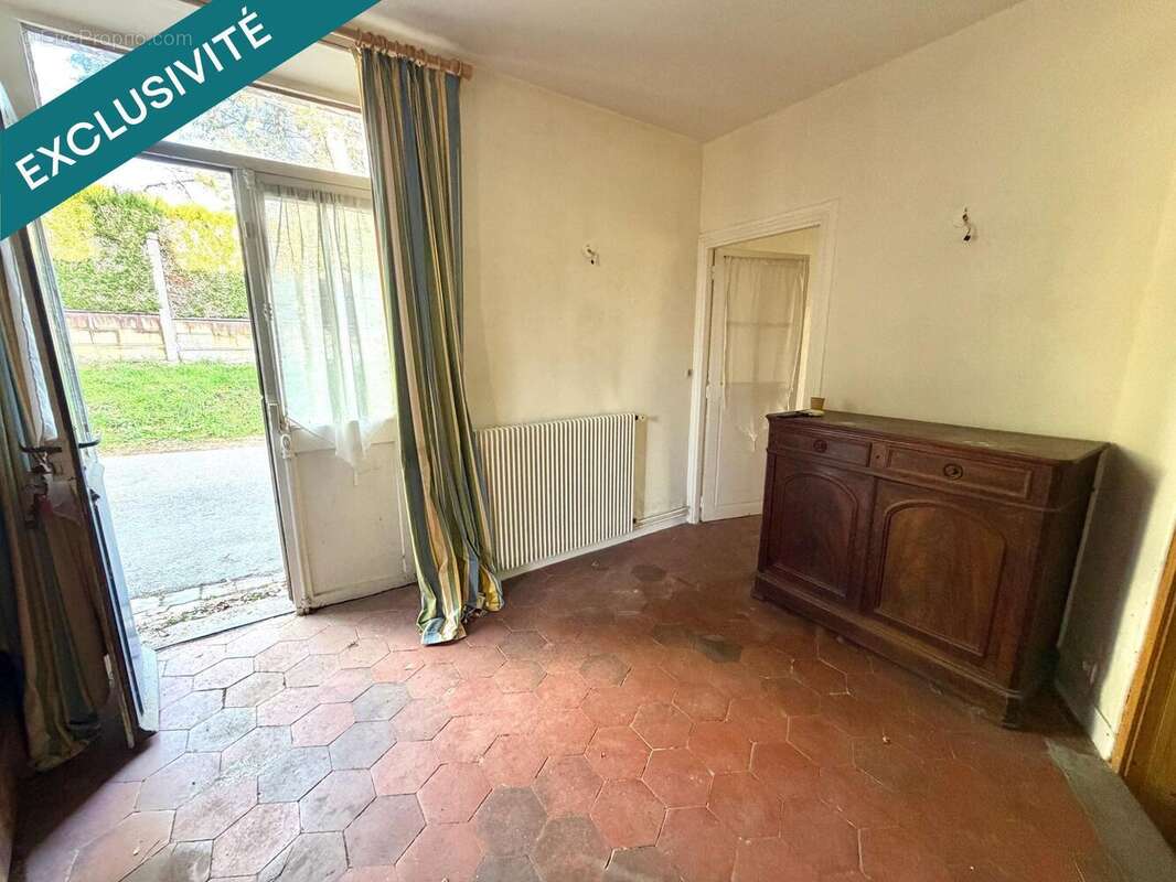 Photo 8 - Maison à DAMPIERRE-EN-YVELINES