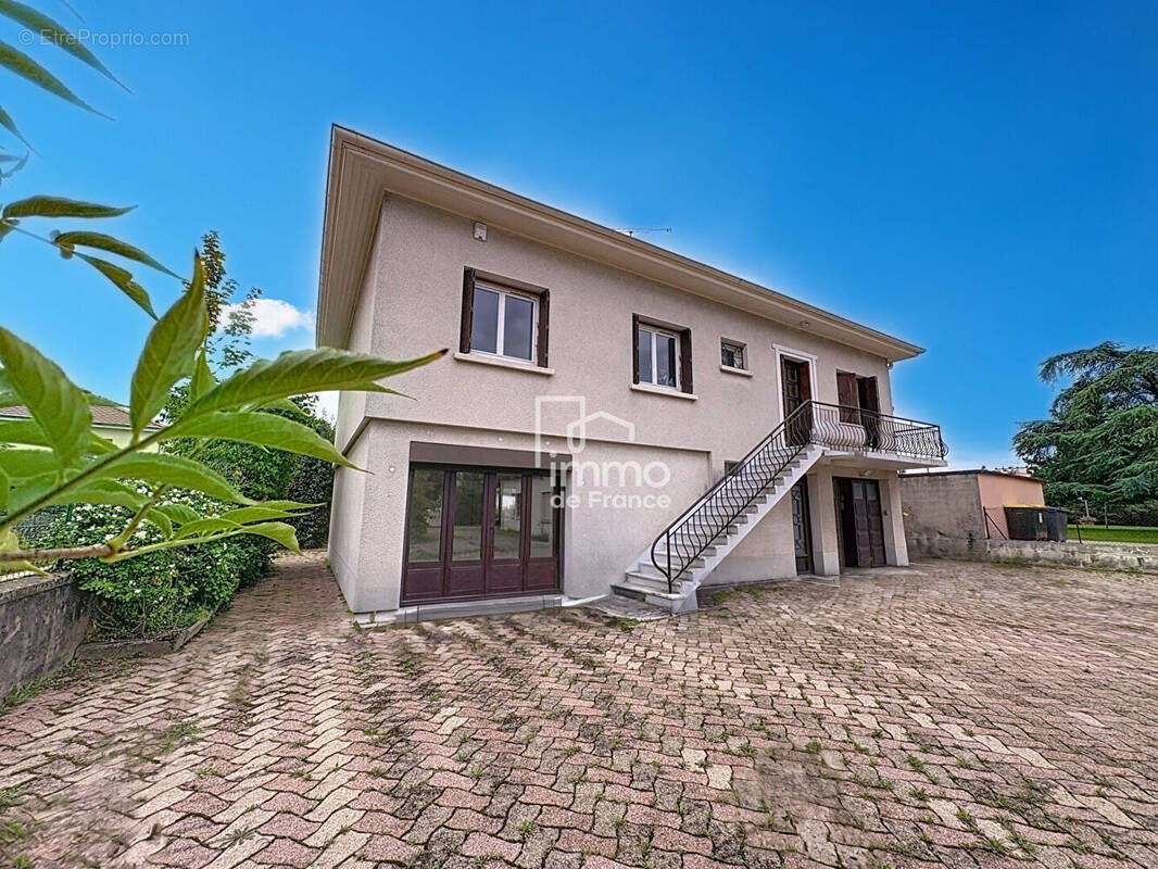 Maison à BOURG-EN-BRESSE