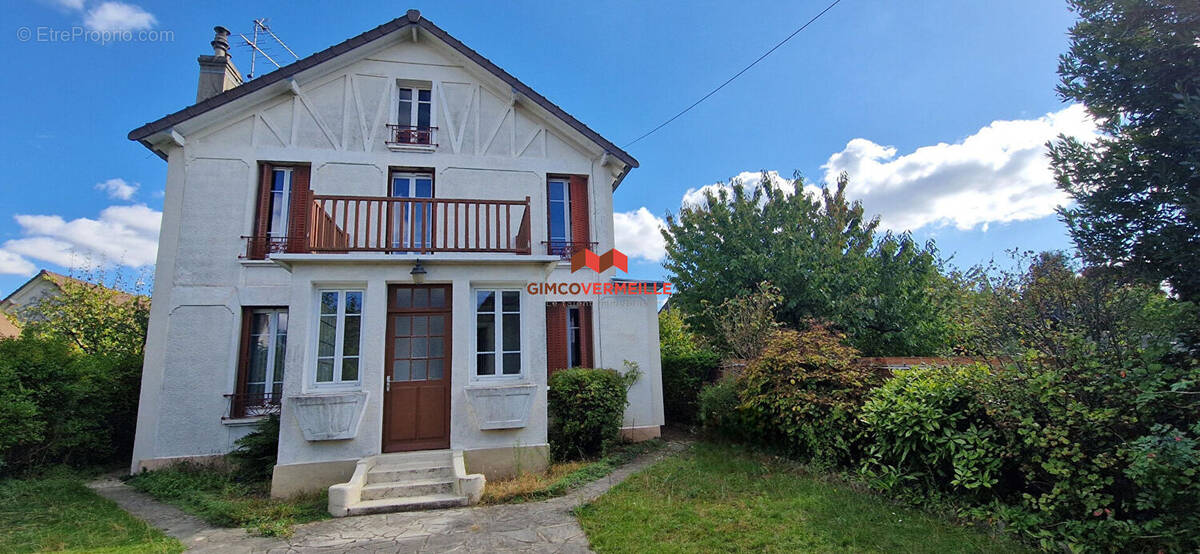 Maison à CONFLANS-SAINTE-HONORINE