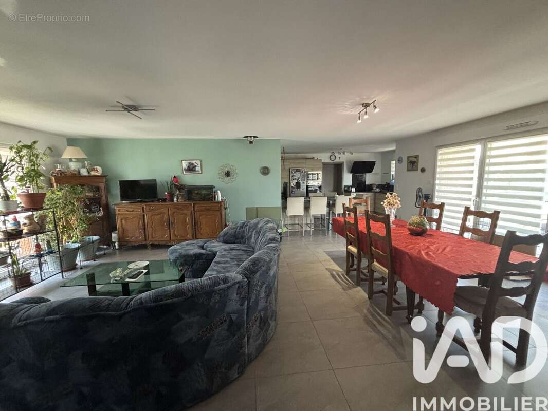 Photo 5 - Maison à MONCOURT