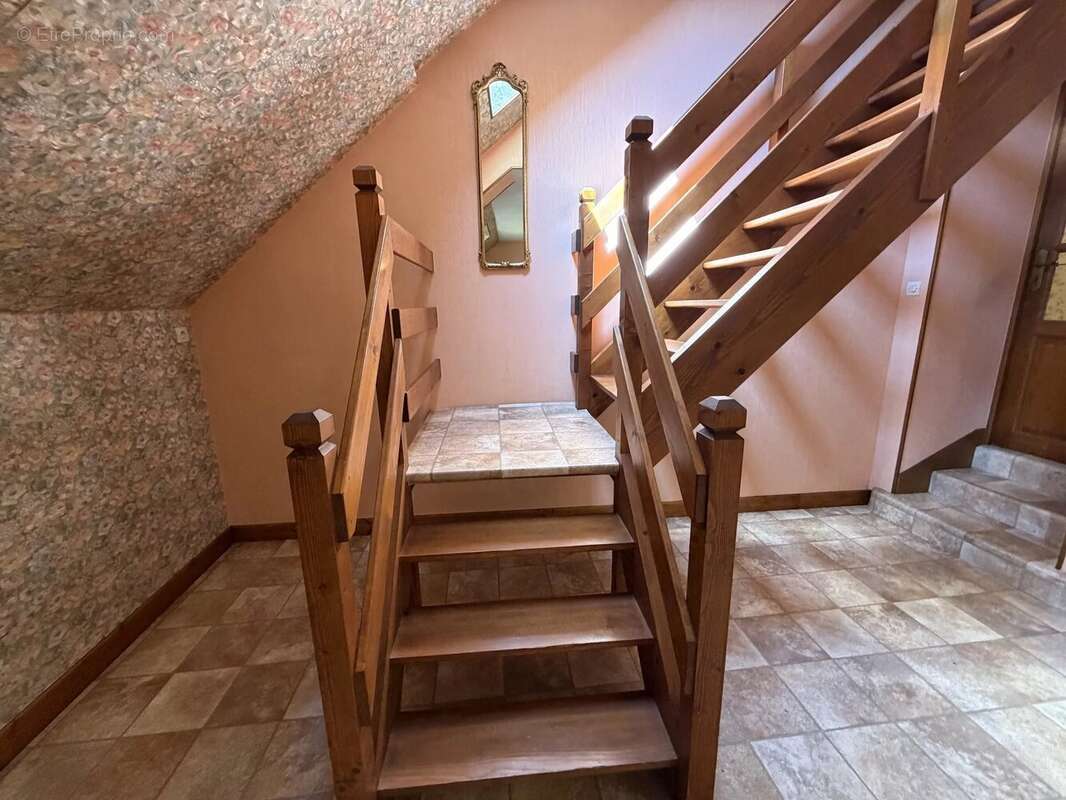 Maison à ARLEUF