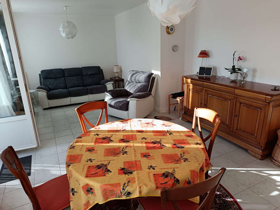 Appartement à HEROUVILLE-SAINT-CLAIR