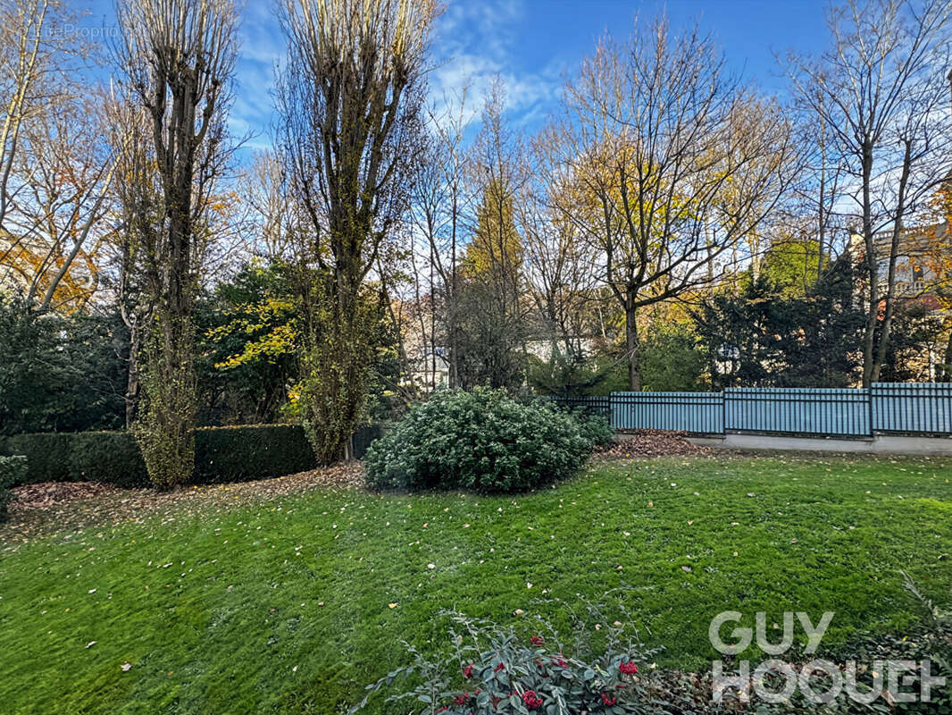 Appartement à VERSAILLES