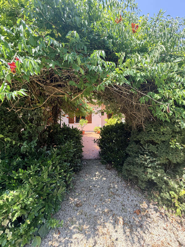 Maison familiale avec piscine - photo 2