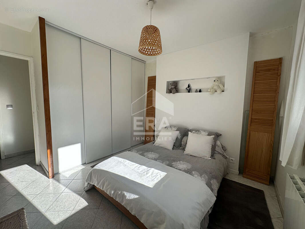 Maison à NANS-LES-PINS