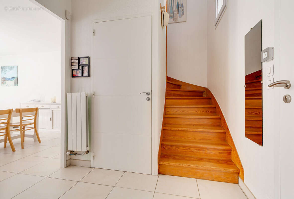 A VENDRE Nantes ZOLA  Maison 3 chambres garage - photo 8