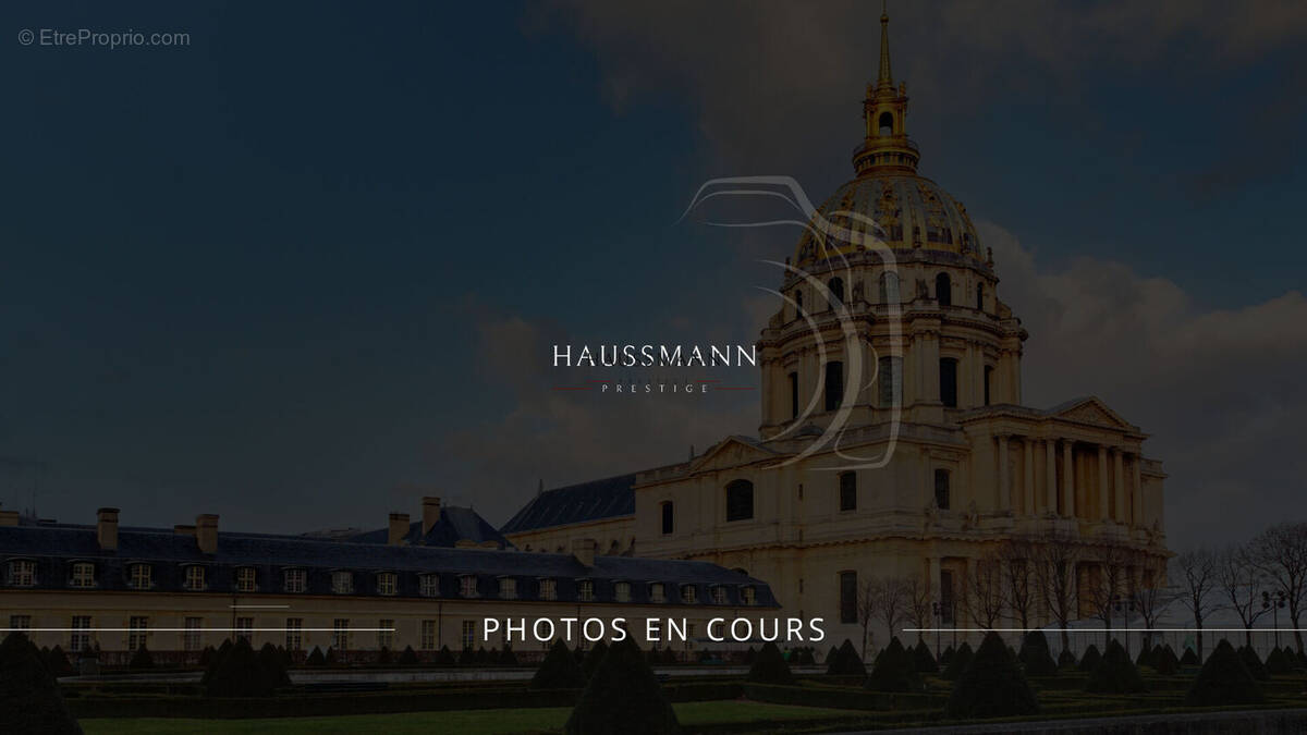 Appartement à PARIS-7E