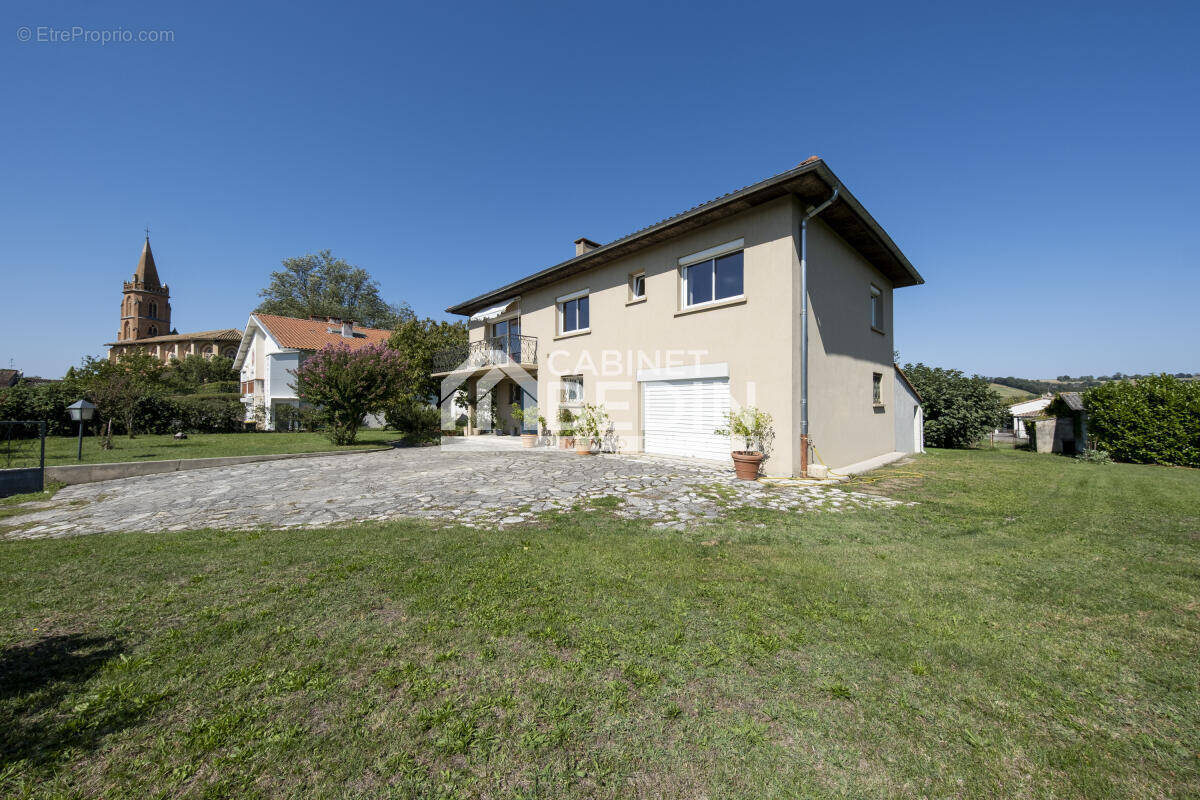 Maison à SAINTE-FOY-D&#039;AIGREFEUILLE