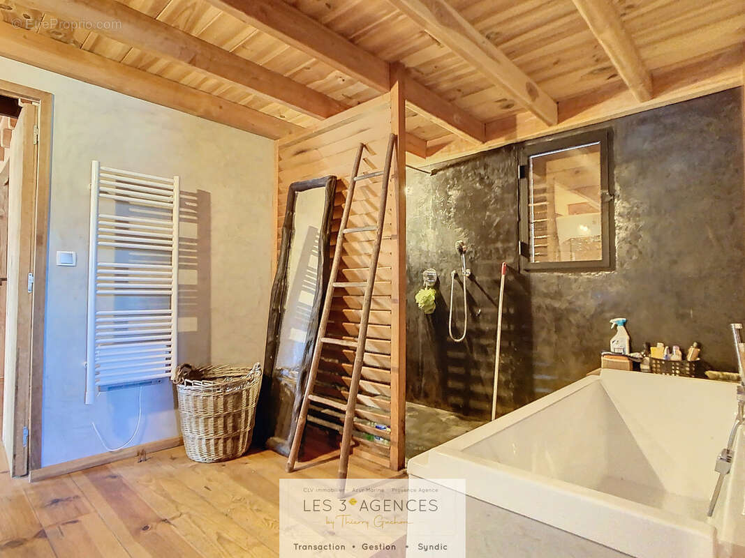 Maison à LA MOLE