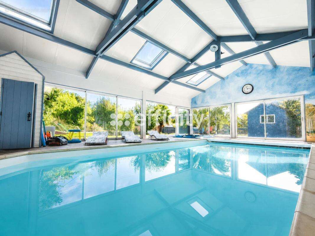Maison 345 m² à Lannion  - photo 2
