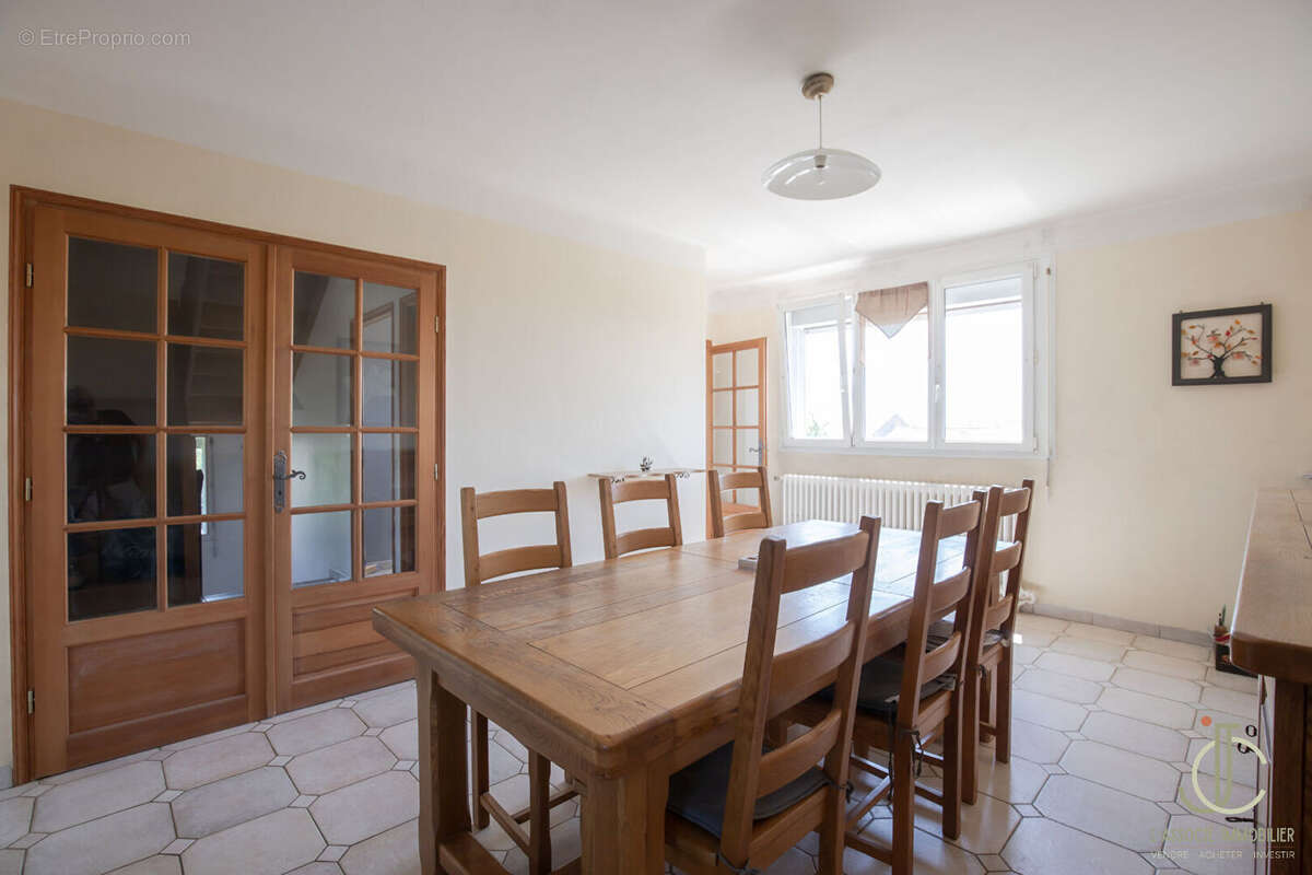 LAITRE-SOUS-AMANCE - maison indépendante avec jardin (presque) plat ! - photo 13