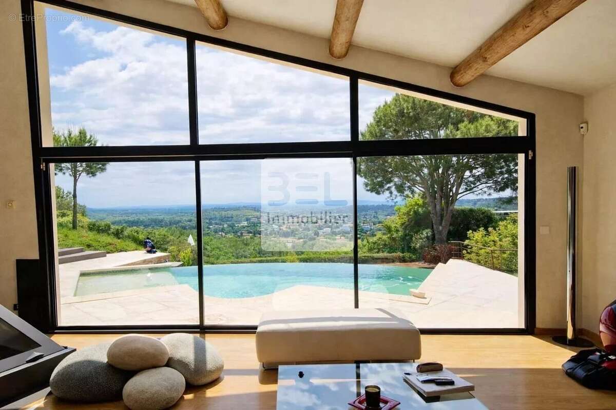 Maison à VILLENEUVE-LES-AVIGNON