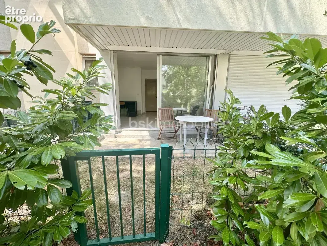 Appartement à MAISONS-LAFFITTE