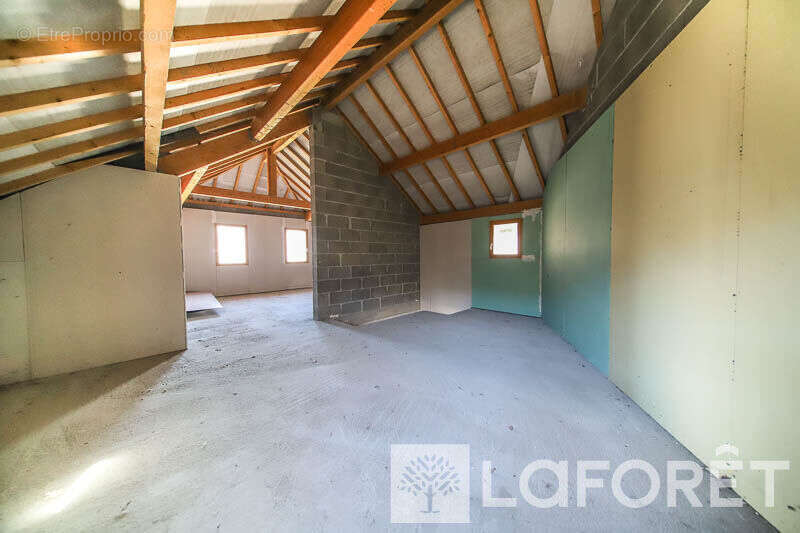 **maison 120 m² et terrain 1329m² - crots - photo 2