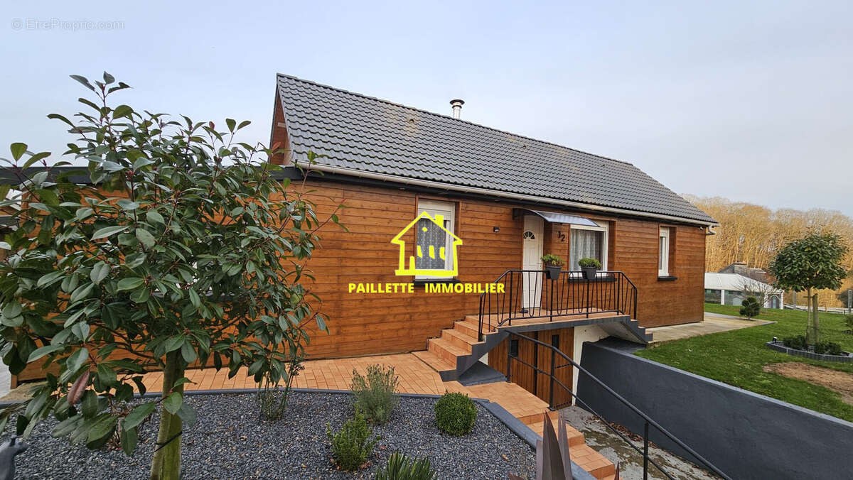 Maison à SAINT-ROMAIN-DE-COLBOSC