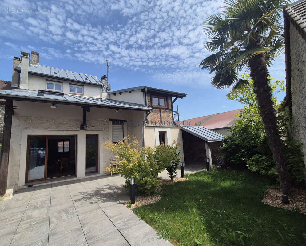 Maison à SEPTEUIL