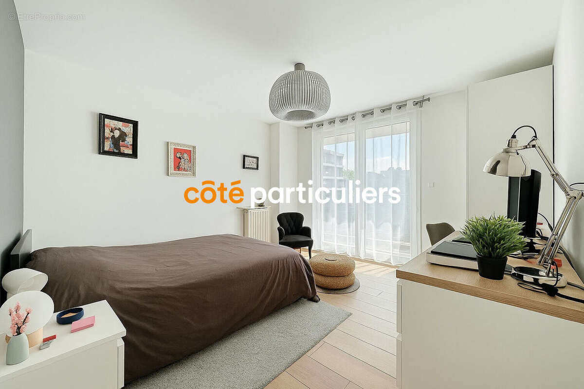 Appartement à SAINT-MAUR-DES-FOSSES