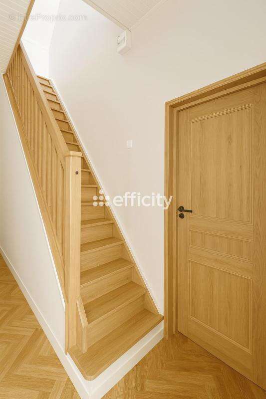 Maison à ESQUERCHIN