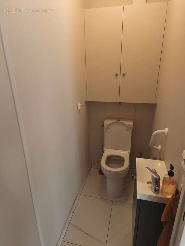 A vendre 2p 47m2 balcon les hesperides angers foch - photo 7