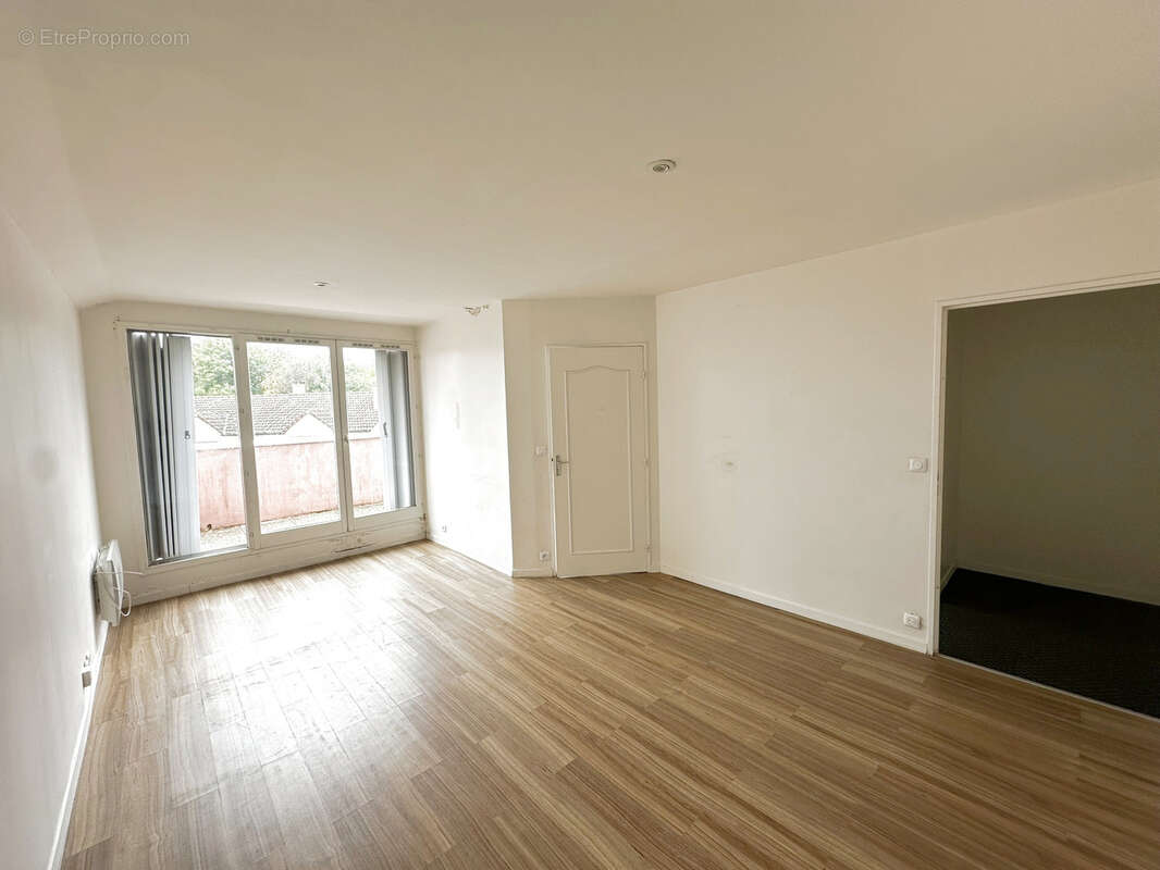 Appartement à RIS-ORANGIS