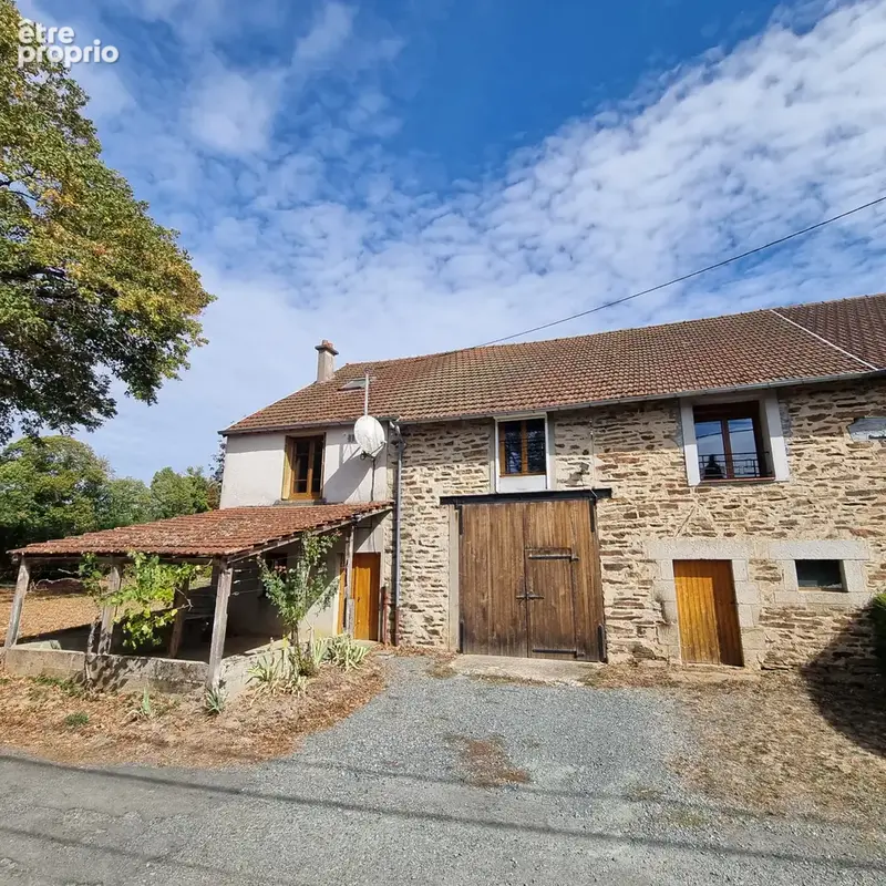 Photo Maison à Bussiere-Saint-Georges au prix de 96 000€