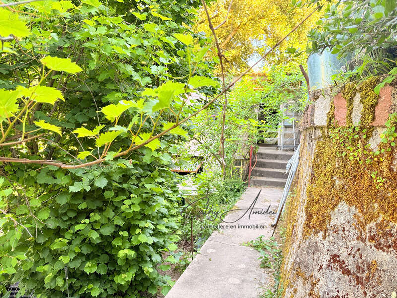 GUAGNO (Corse) : A vendre, maison en pierres avec dépendance, jardin, vue dégagée - photo 15