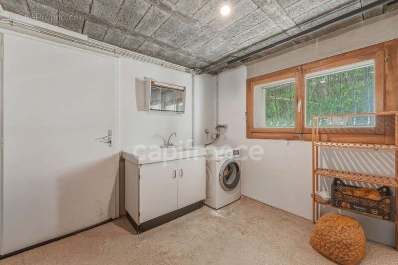Maison à vendre 5 pièces GEX (01) - photo 24