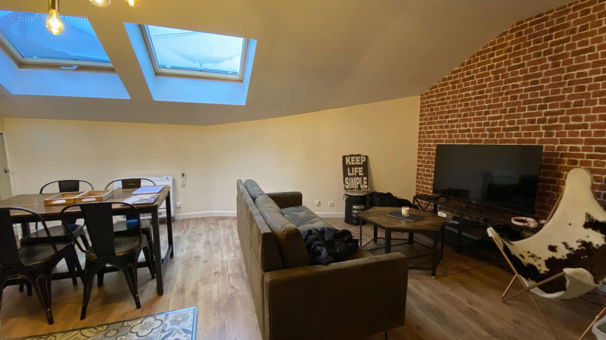 Appartement à LA VILLE-DU-BOIS