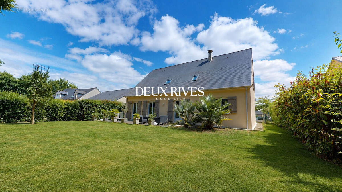 Maison 205 m² à Thouare-Sur-Loire  - photo 2