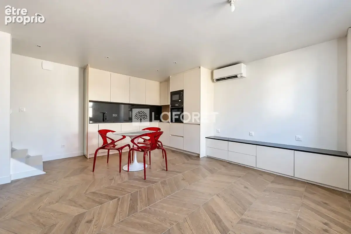 Grange d'habitation - 4 pieces - 90 m2 - photo 5