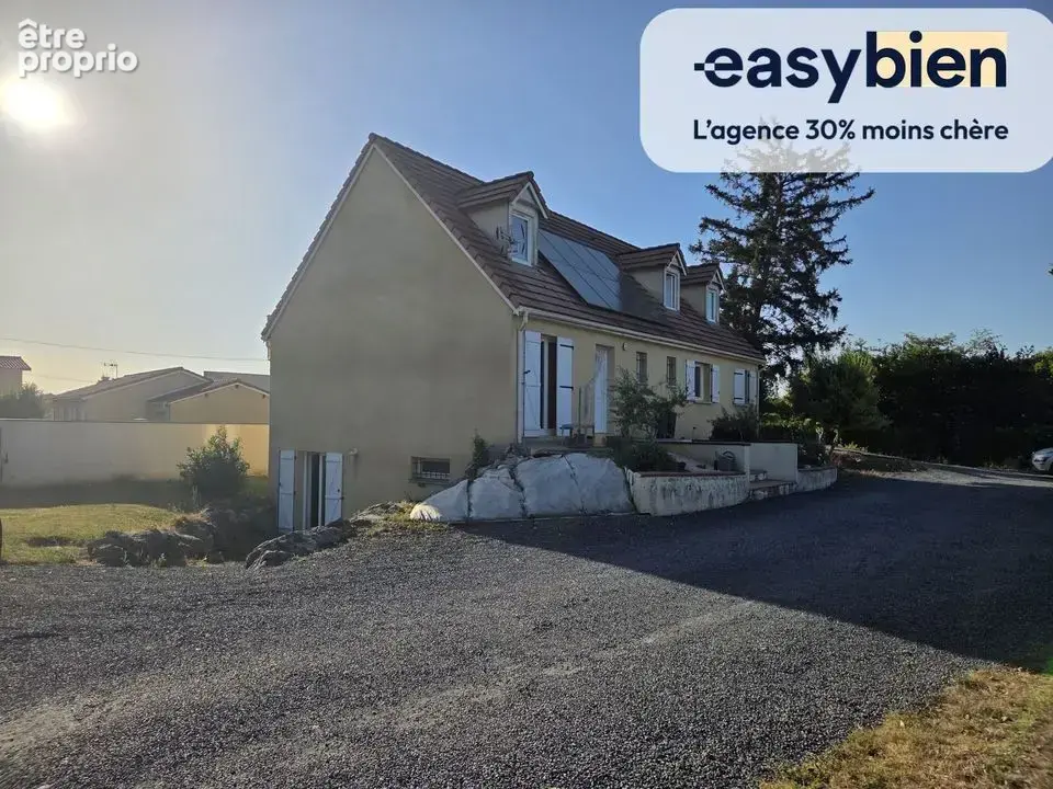 Maison 7 pièces 214 m² · à Tarbes · 214 m² · 249 800 €
