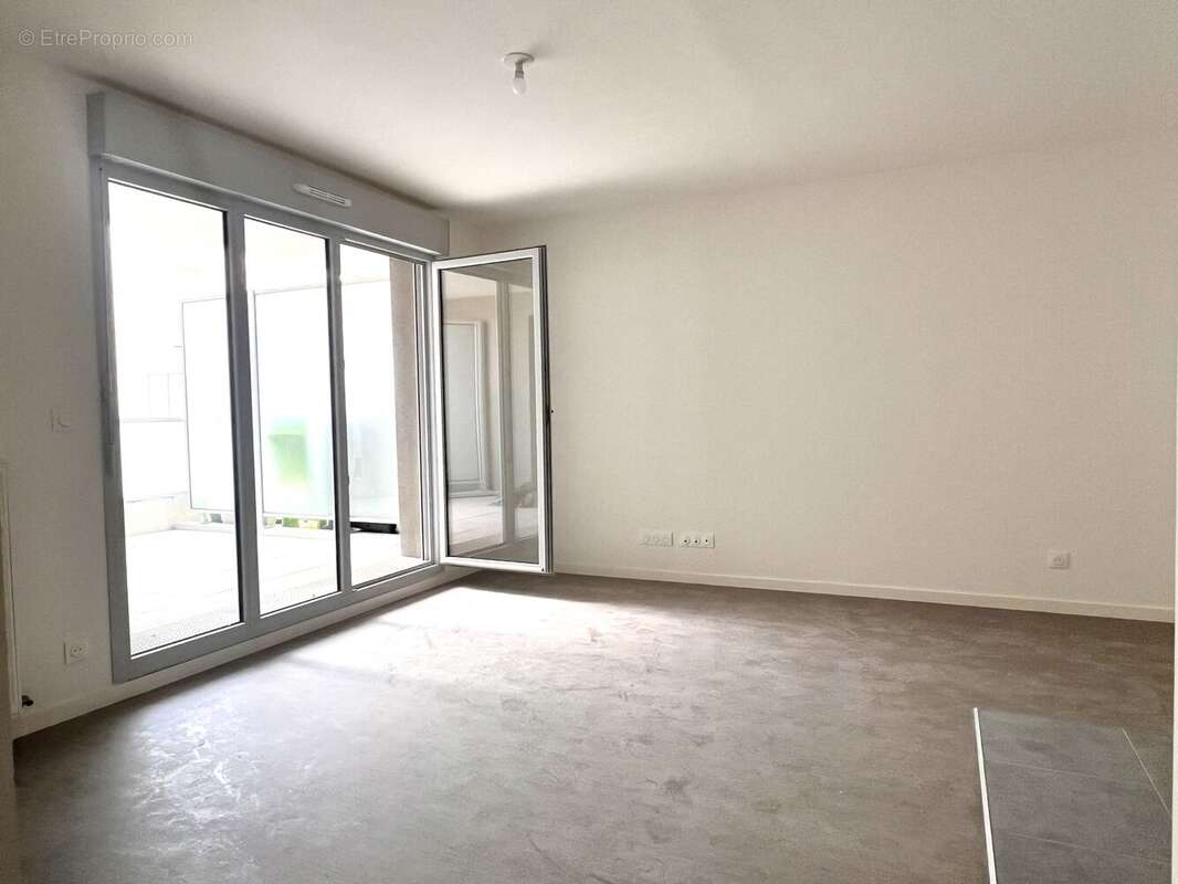 Appartement à DEVILLE-LES-ROUEN