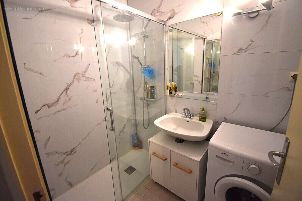 Appartement à SAINT-RAPHAEL