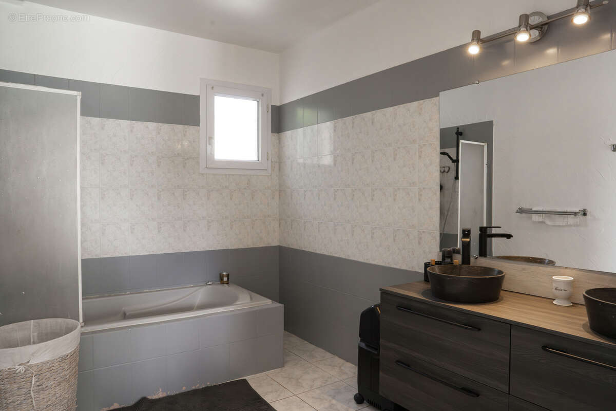 Maison à CARCASSONNE