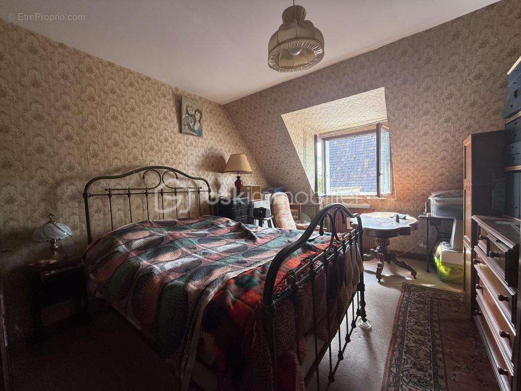 Maison à PONT-L&#039;EVEQUE