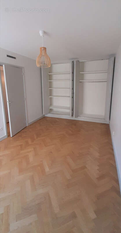 Appartement à LYON-6E