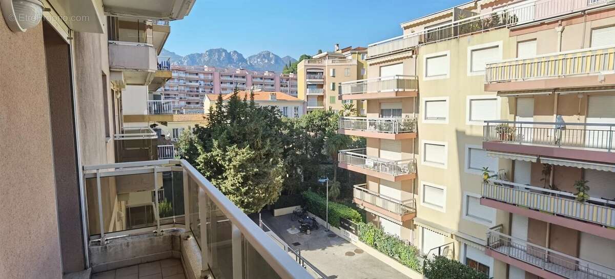 Appartement à MENTON