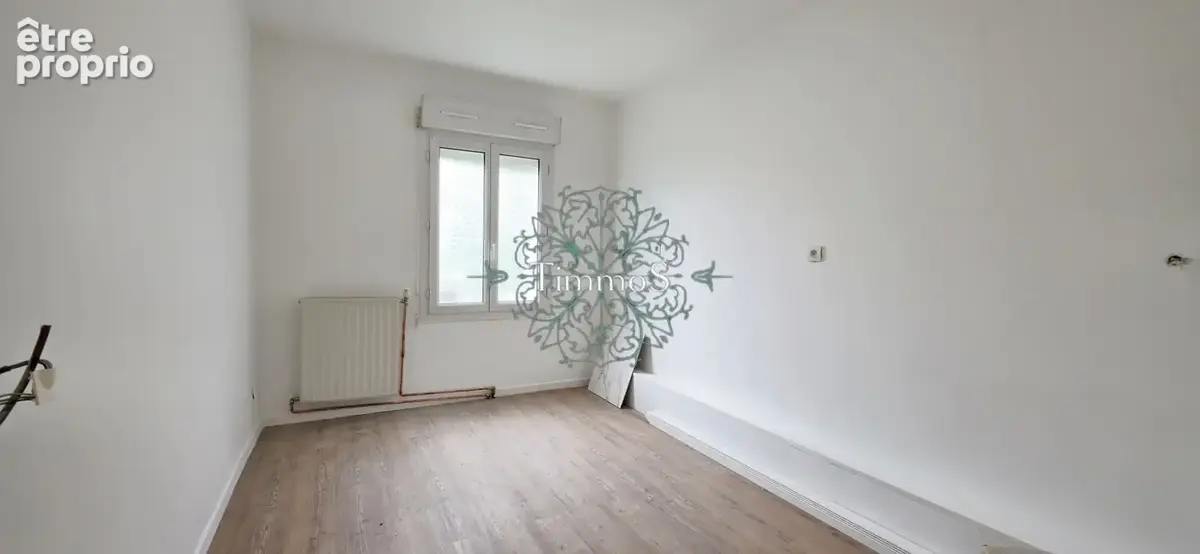 Chambly - Appartement 2 pièces avec jardin privatif, garage et parking - photo 2