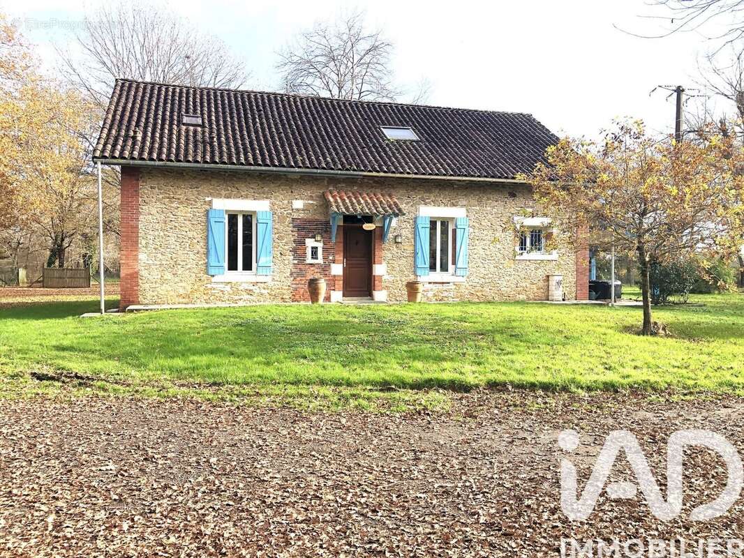 Photo 2 - Maison à LABRIT