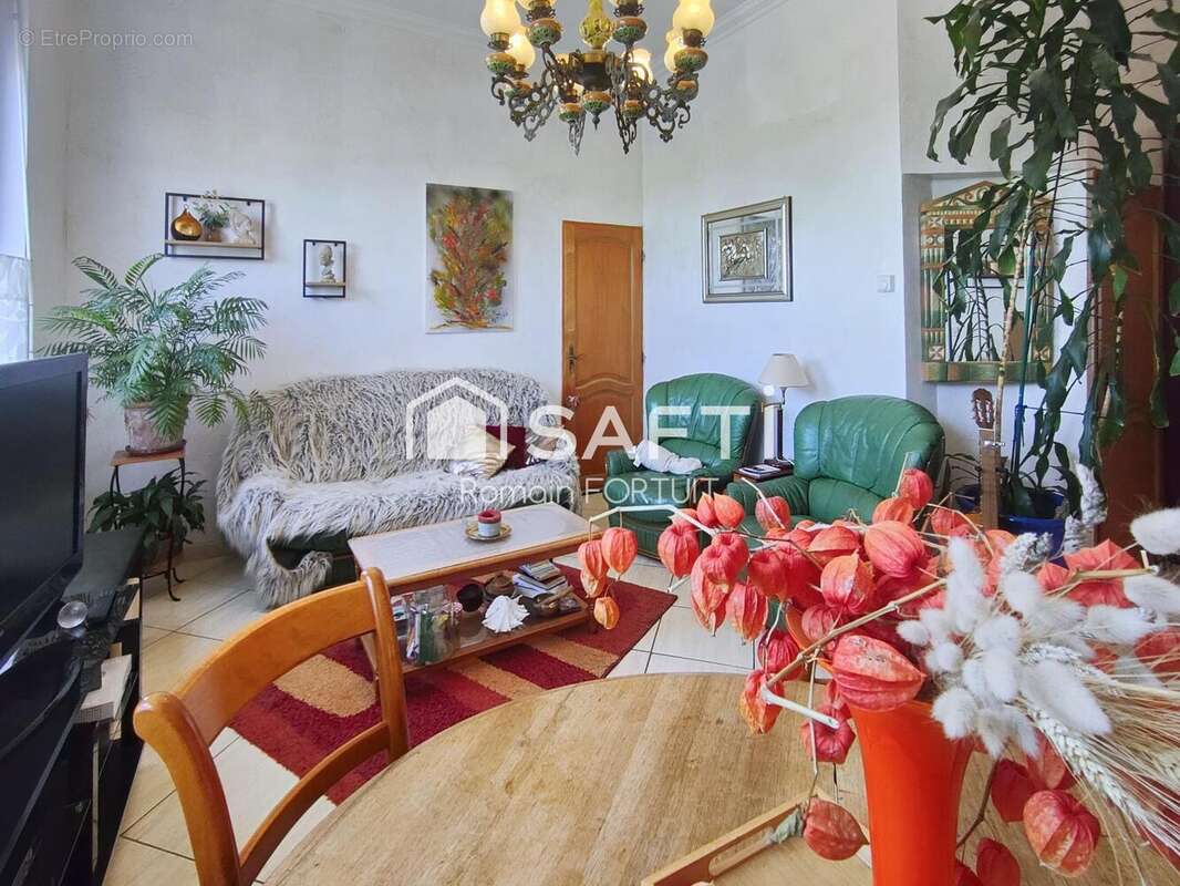 Photo 3 - Appartement à DOUCHY-LES-MINES