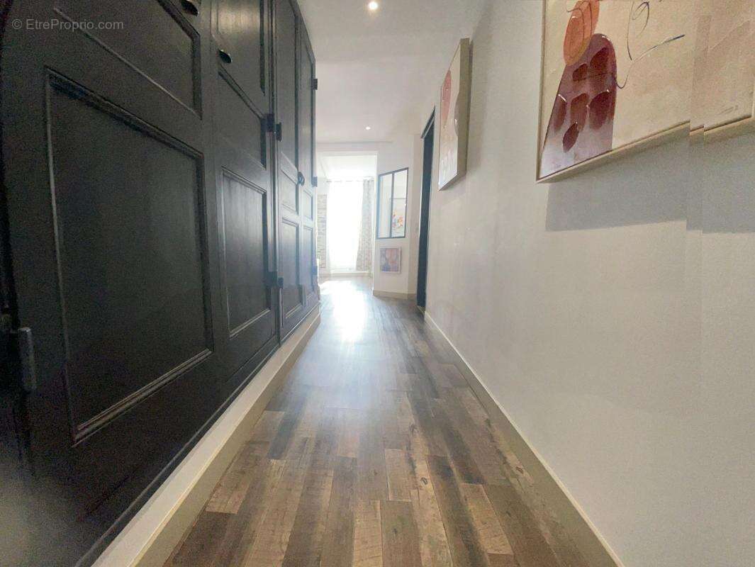 Appartement à HYERES